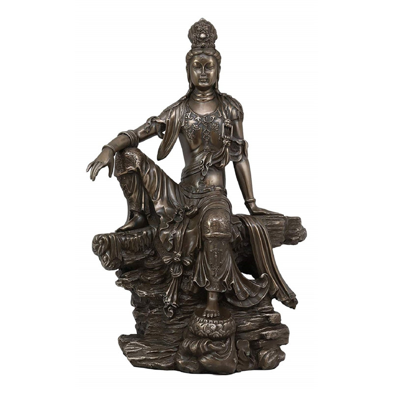 Figurine de bodhisattva d'Igasho, la déesse de la lune et de l'eau, Kuan Yin