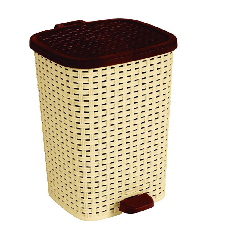 Poubelle à pédale en osier rotin 1,6 gallon, Beige et brun, Capacité: 1,6 gallon (H 13,25 po x l 10 po x P 11