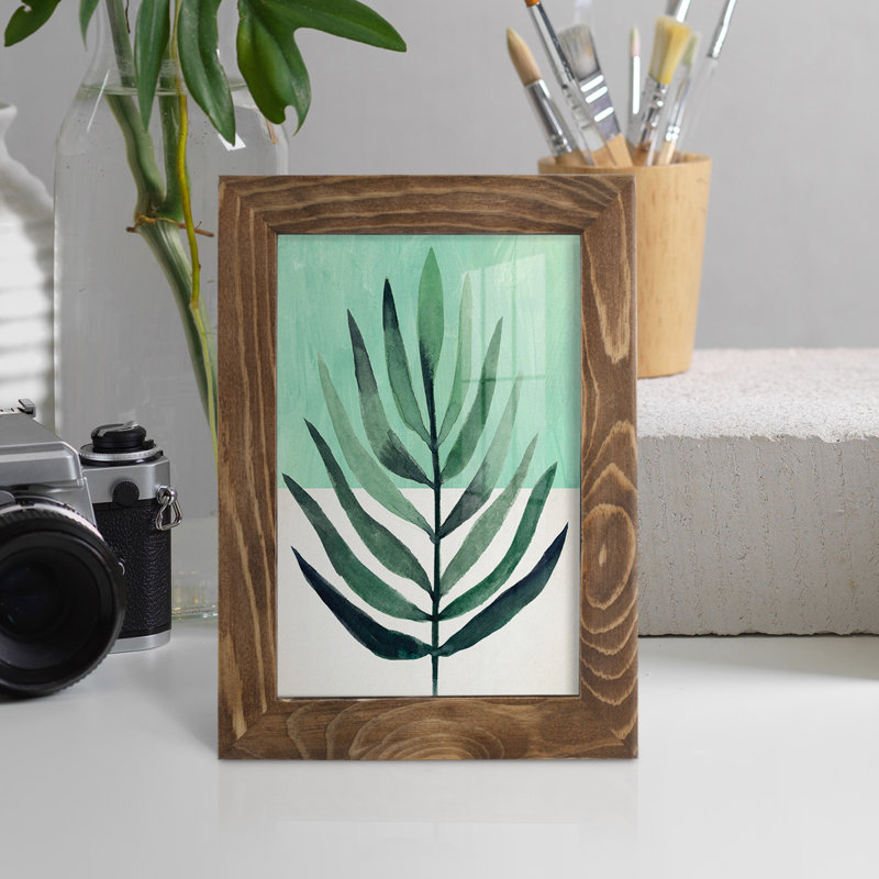 Verging Palm III, encadré sur papier, L 4 po x H 6 po x P 1 po, Cadre noyer