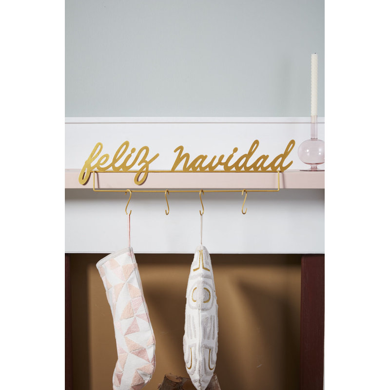 Feliz Navidad Mantlepiece 30"x 7.5"