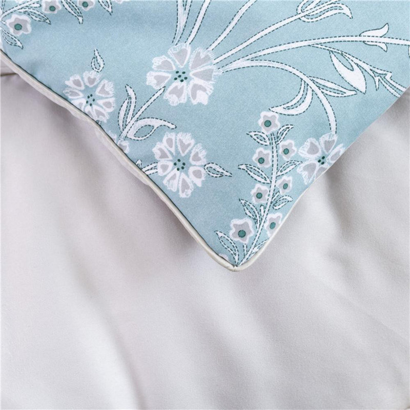 Cotton Blend Sateen Comforter, King Comforter  + 2 King Pillowcases, Blue/White Floral