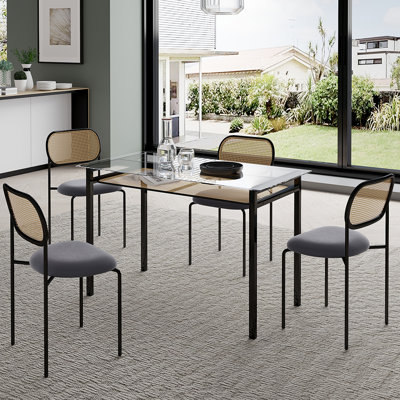 Akwete 4 - Person Dining Set