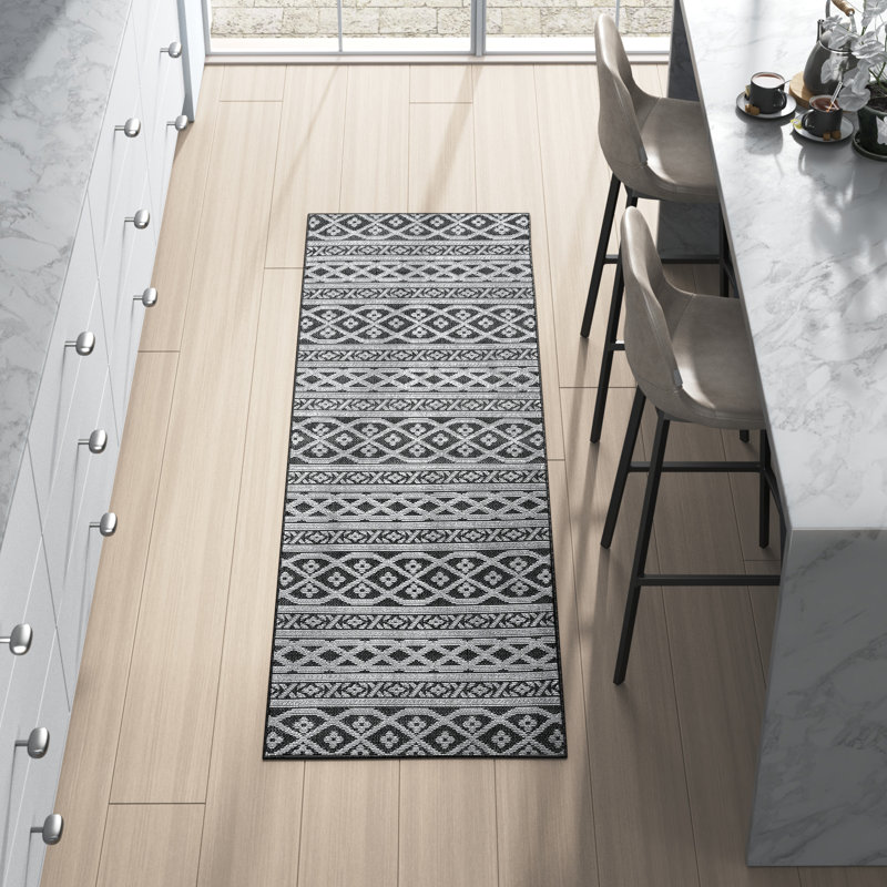 Campbelltown Indoor / Outdoor Rug, Runner 2'2" x 7'3"