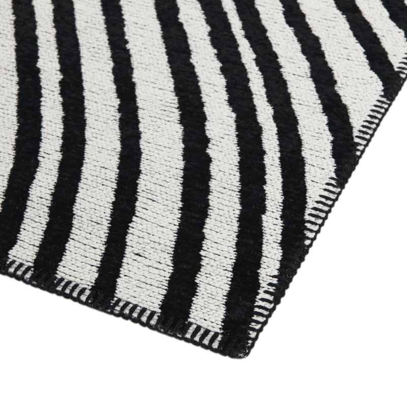 Rectangle Bledian Abstract Machine Woven Recycled P.E.T. Area Rug in White/Black, Rectangle 5'3'' x 7'