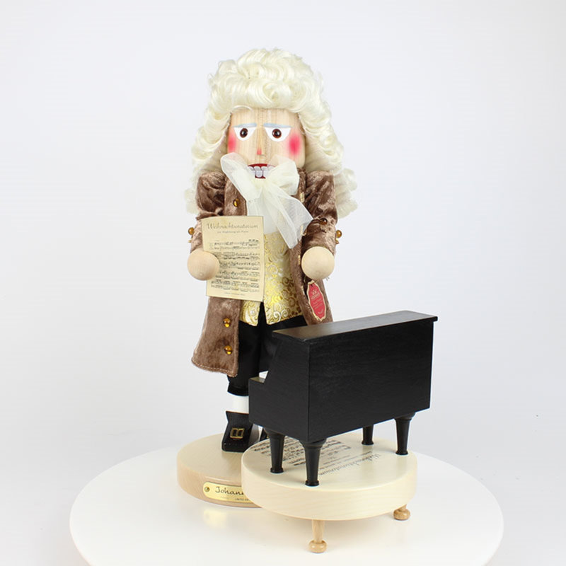 Kurt Adler Chubby Nutcracker