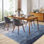 Grand tapis de chambre à coucher moderne-480748303
