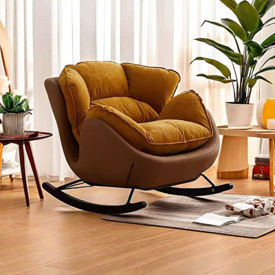 Chaise berçante simple rétro