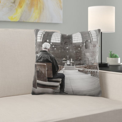 Coussin ecclésiastique