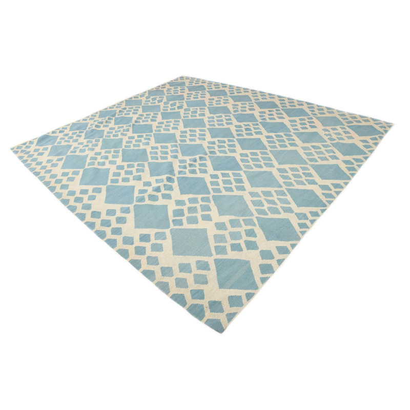 Tapis bleu clair 8 x 10 Petrella
