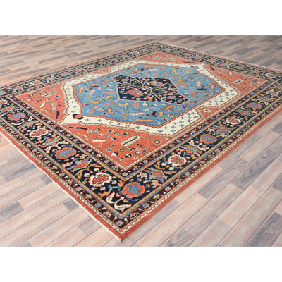 Tapis unique 8 pi x 9 pi 6 po Bennato