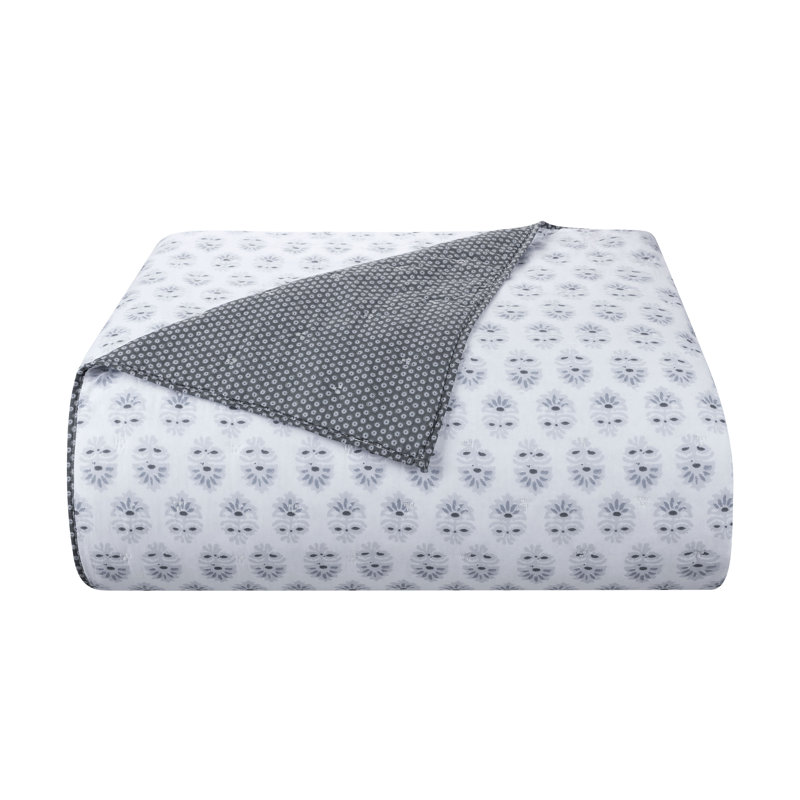 Southern Tide Oceanside Quilt, Queen Quilt 