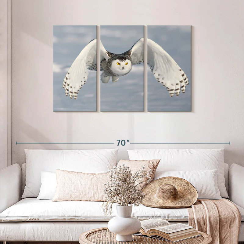 Brampt Owl In Winter, 28" H x 45" W