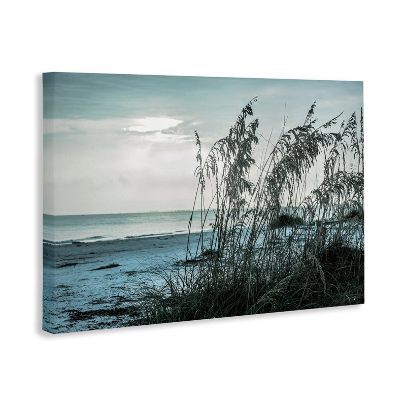 «Turquoise Waters Horizon», conception par Seven Trees Design, H 24 po x l 36 po