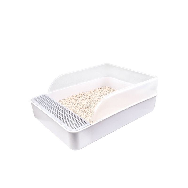 Ackerly Plastic Litter Box with Scoop