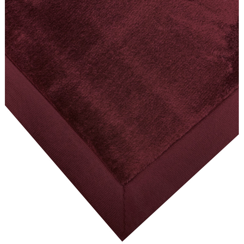 Tapis de couloir 2 pi 1 po x 7 pi 3 po Chrisholm