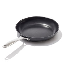 Fox Run Non-Stick Folding Omelette Pan, 8 inches, Metallic : Everything  Else 