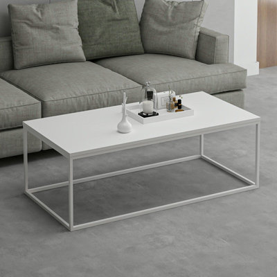 Table basse moderne blanche avec structure en métal, 47,2 po x 16,5 po x 23,6 po | 100% panneau de particules enduit de mélamine, épaisseur: 0,7 pouce | Conception élégante de couleur unie, parfaite pour le salon et les espaces contemporains
