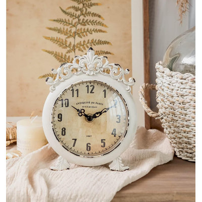 Horloge de table rétro