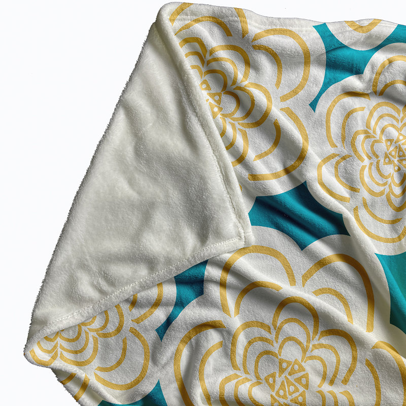 Couverture polaire Flower Power, L 60 po x L 80 po, Jaune