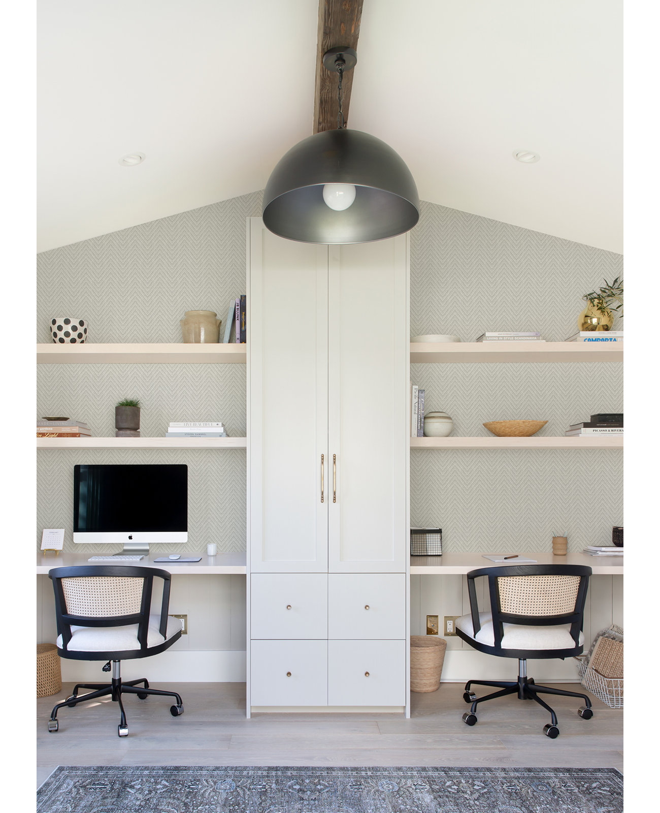 Eris Chevron Wallpaper, Light Gray