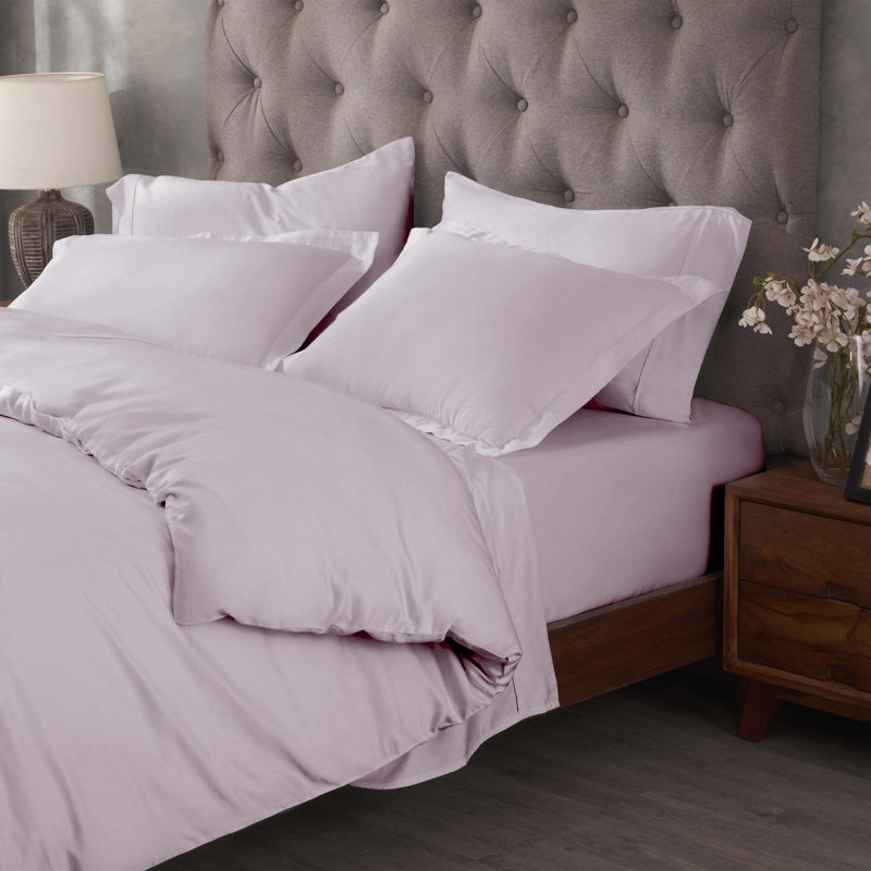 Lunete Egyptian Cotton Blend Modern & Contemporary Duvet Cover Set, Full / Queen Duvet Cover + 2 Pillow Shams, Lilac