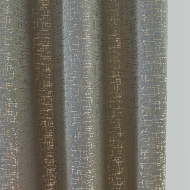 Panneau de rideau simple obscurcissant avec œillets Clyda Ikat, l 54 po x L 84 po, Aloès
