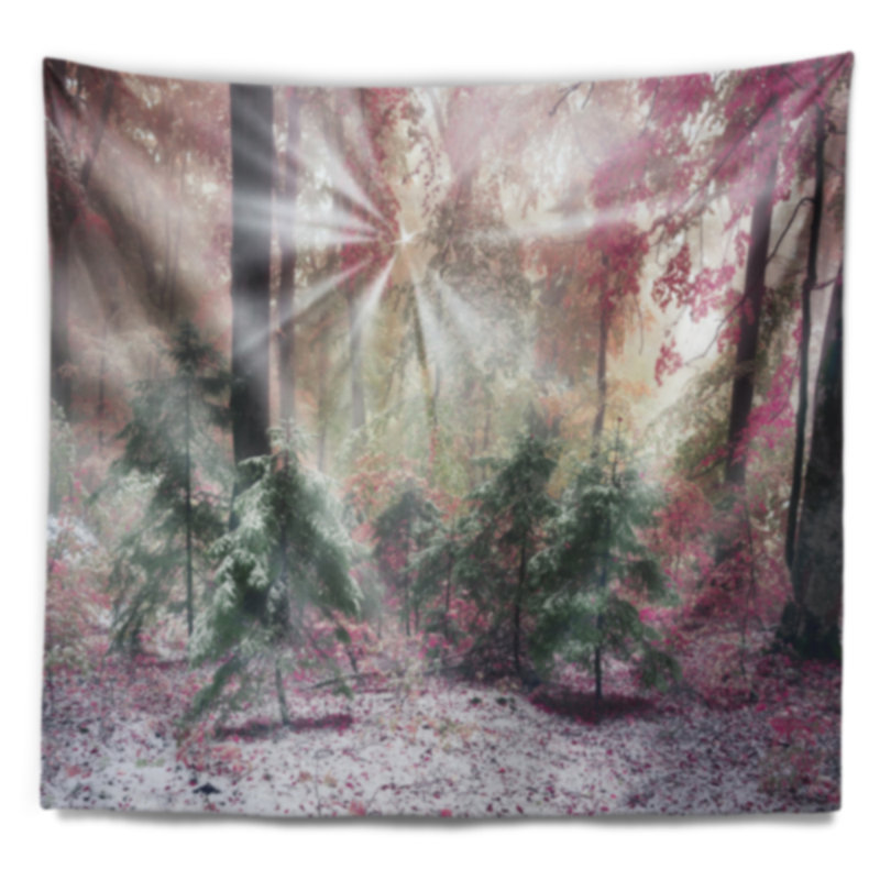 Forêt pourpre avec tapisserie de rayons de soleil Landscape, H 32 po x l 39 po