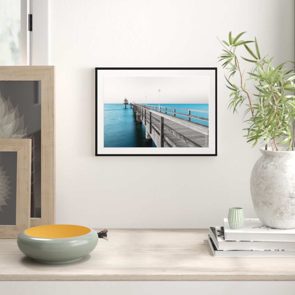 Gerahmtes Poster Langer Pier Steg ins Meer