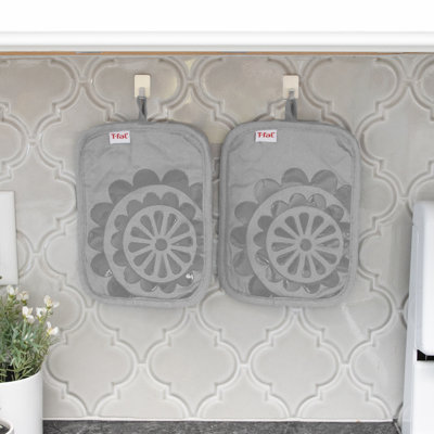 T-fal Medallion Potholder