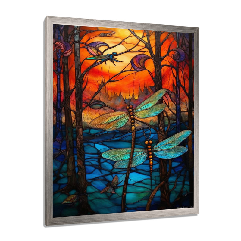 Majestic Dragonfly in Enchanted Forest I - reproduction, H 32 po x l 16 po x P 1 po, Cadre simple argenté