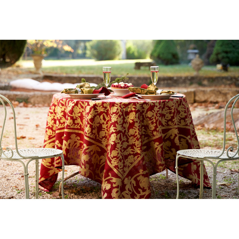 Saint-Rémy DOr Handmade Floral Tablecloth, Rouge