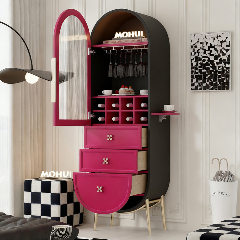 Rose rouge + noir + verre doré + bois massif + vitrines en fer
