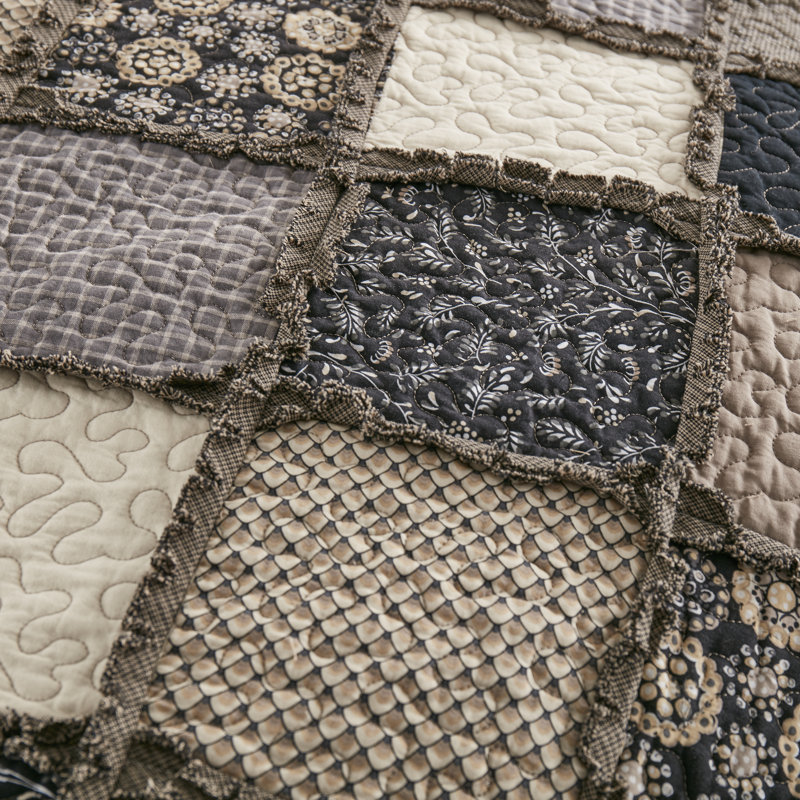 Donna Sharp Lexington 3PC Ragged Piece Cotton King Quilt Set, King Quilt + 2 King Shams