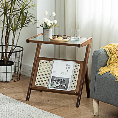 Petite table basse en rotin avec rangement