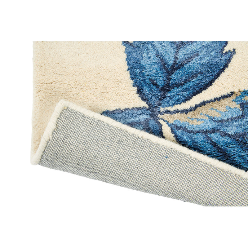 Hand Tufted Floral Area Rug in Cream/Blue, Rectangle 3'11" x 5'11"