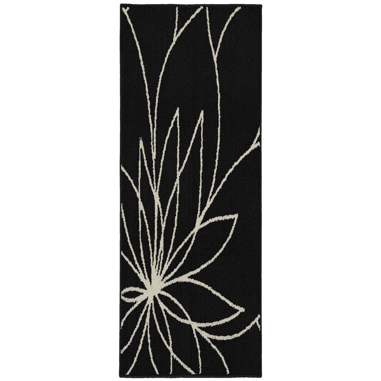 Brackenmore Floral Tufted Black/Ivory Area Rug