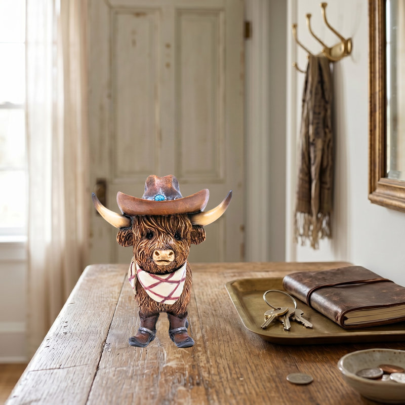 Figurine en résine Highland Cow with Cowboy Hat Rustic Western Farmhouse Decor