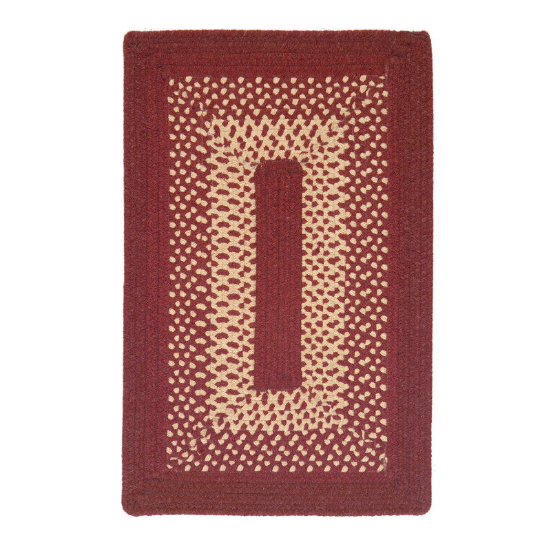 Tapis rouge tressé à la main Montagna, Rectangle 4 pi x 7 pi