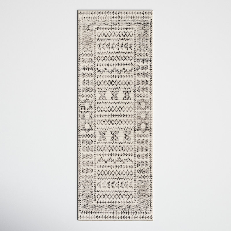 Alza Southwestern Gray/Black/Ivory Area Rug, Runner 2'7" x 7'3"