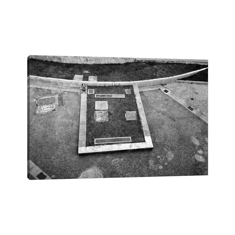 Street Photography Lxiii by Glauco Meneghelli - Wrapped Canvas Print, 20.32 cm H x 30.48 cm W