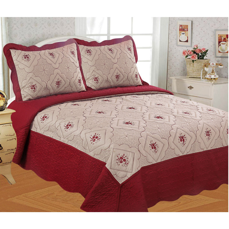 Diana Modern & Contemporary Polyester Quilt, Queen Quilt + 2 Standard Shams, Burgundy/Taupe
