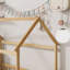 Lit simple en bois avec structure de toit et garde-corps, finition naturelle pour chambre d'enfant-309242032-309242035