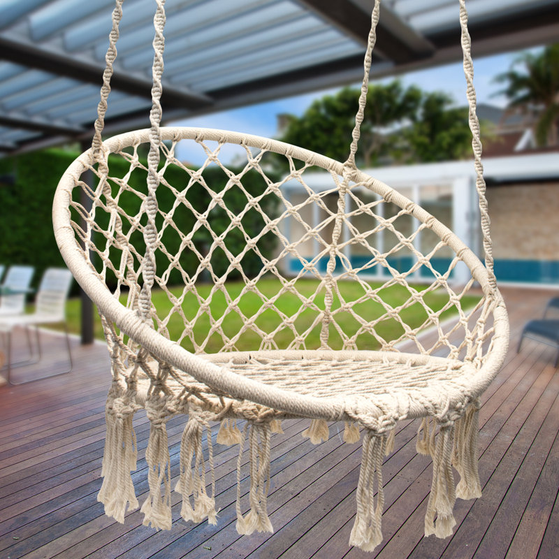 Balancelle suspendue en corde