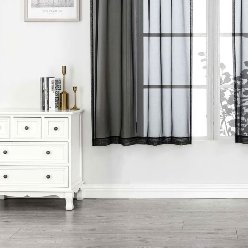 Paquet de 2 panneaux transparents en voile de cristal l 52 po x L 84 po Woven Trends, L 52 po x L 84 po, Noir