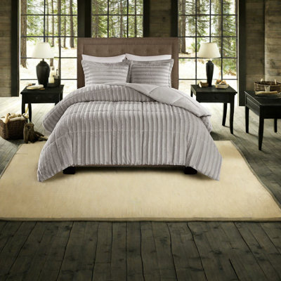 Luxurious Faux Fur Bedding Sets, Polyester Glam Style For Home