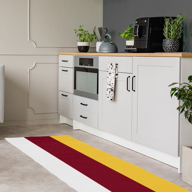 Chenille Indoor Rug, Runner 2'6" x 8'