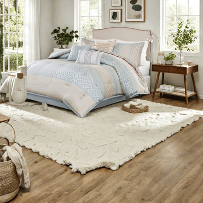 Luxurious 7 Piece Aqua Comforter Bedding Sets With Jacquard Design