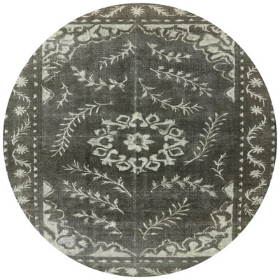 Metro Oriental Indoor Rug