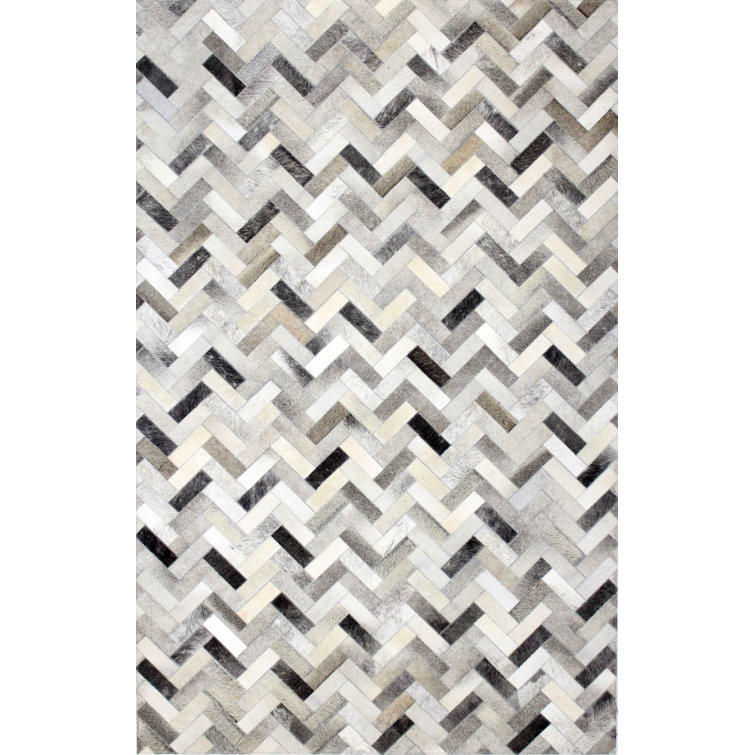 Tuscon Cowhide Geometric Area Rug in Ash