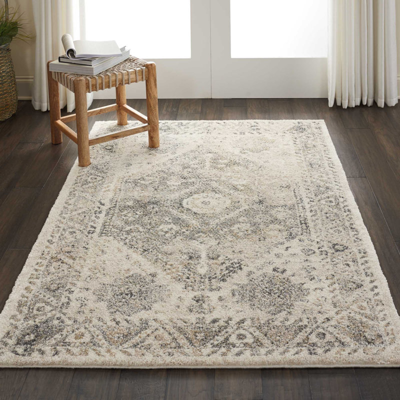 Oriental Indoor Rug, Rectangle 4' x 6'